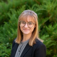 Fischer, Elena - Headshot